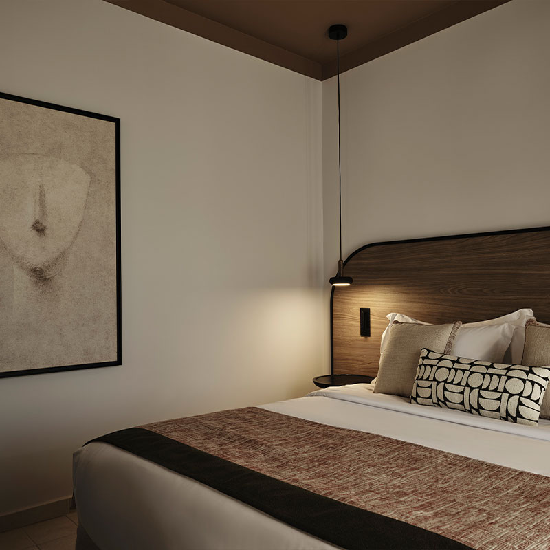 Open Plan Suite with Private Pool