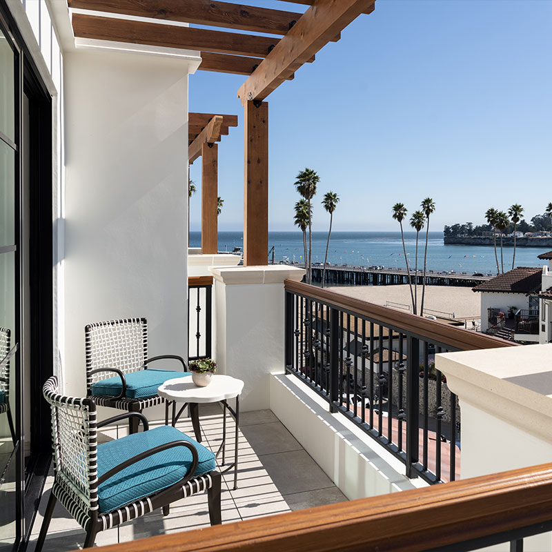 Partial Ocean View King with Balcony