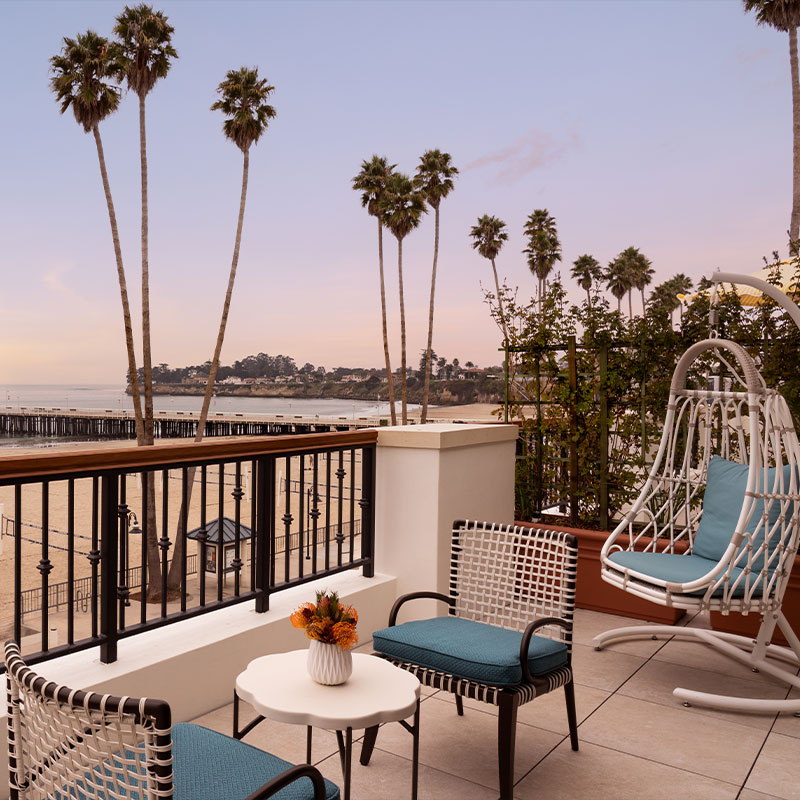 Ocean View Premium Double Queen with Bal