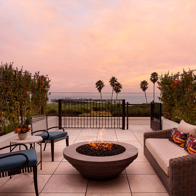 Oceanfront King Suite