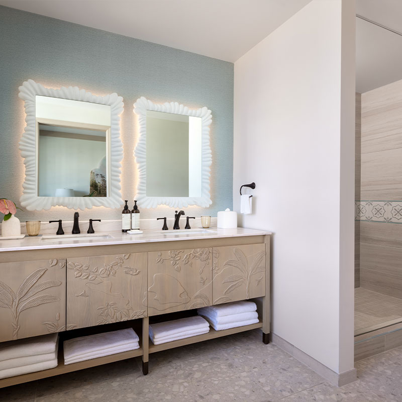 Signature King Suite