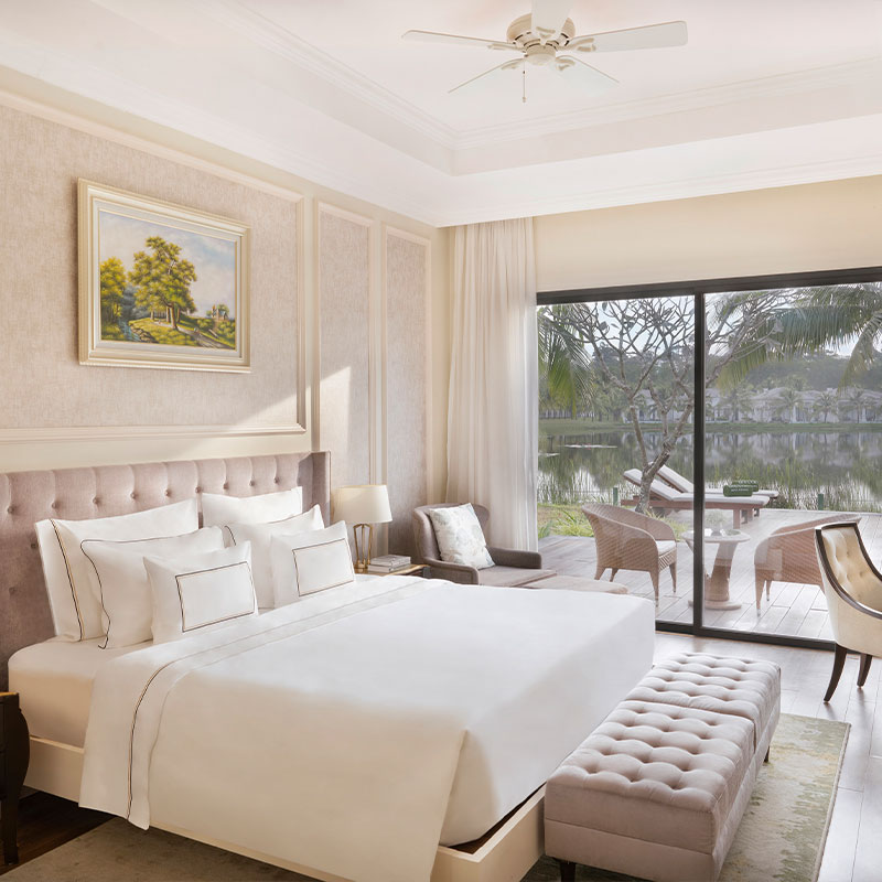 3-Bedroom The Level Villa with Lake View