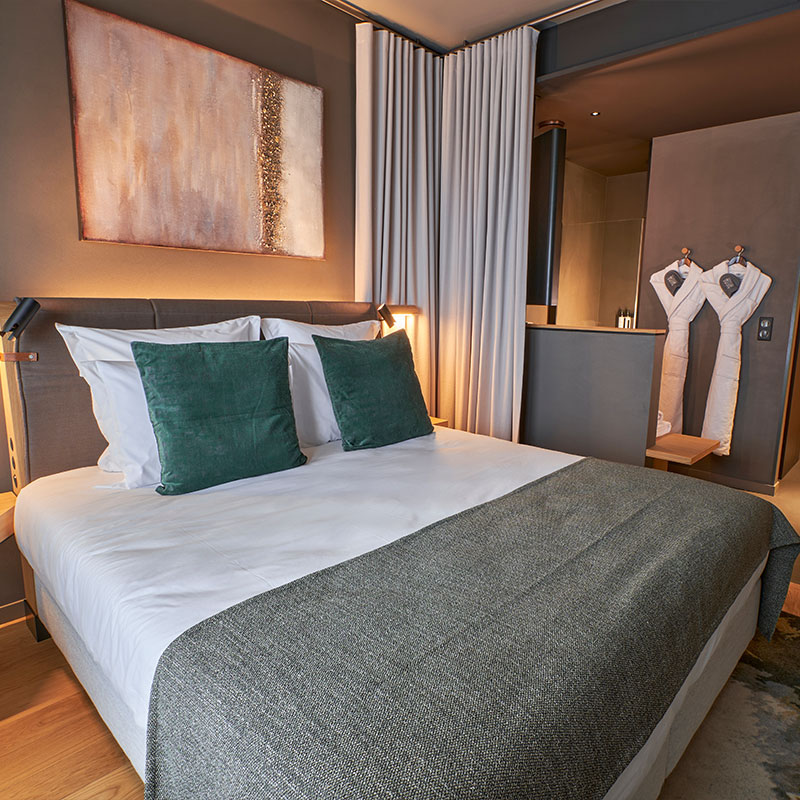Prestige Room 