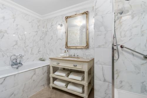Grand Suite
