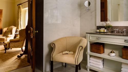 Suite with Garden View