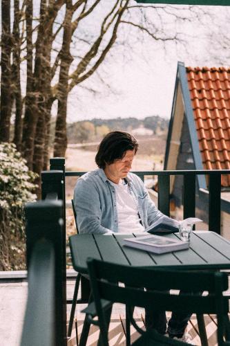 Lodge – Charm