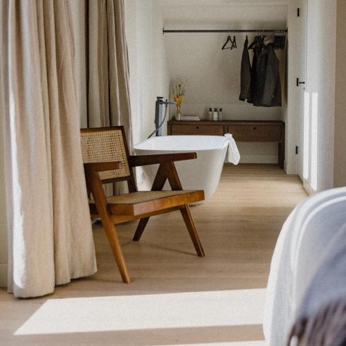 Lodge – Charm Heatherview