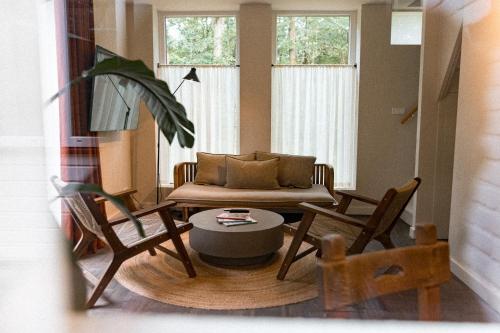 Forest – Bakhuis