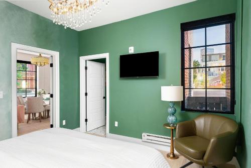 Marissa Napoleano Suite 112