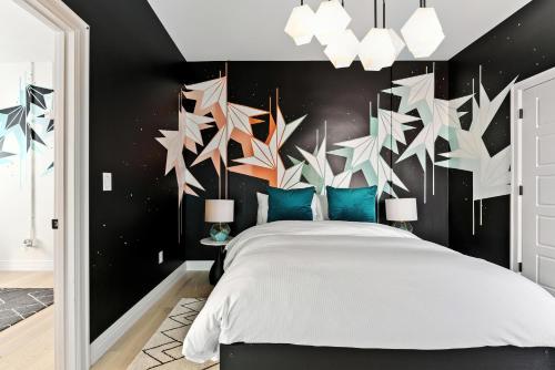 Sandra Fettingis Art Suite 107