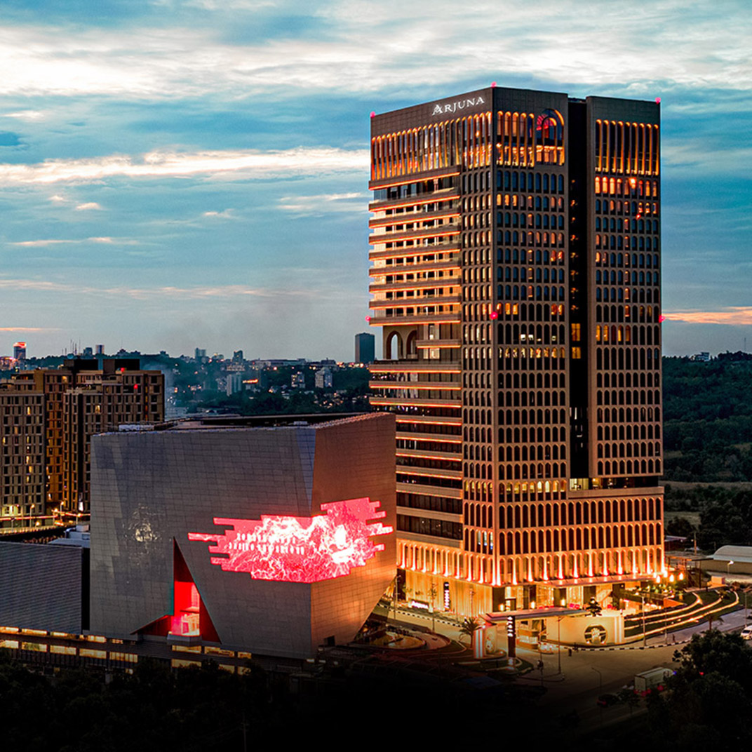 Arjuna Solitaire Hotel 
