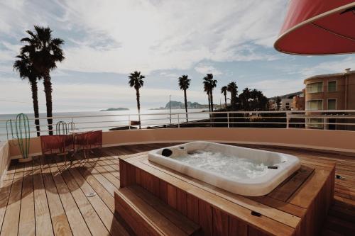 Double Room with Hot Tub and Private Terrace