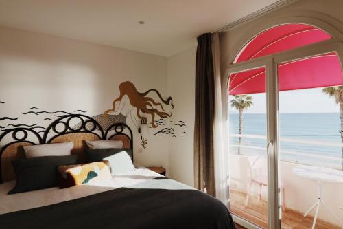Double Room with Balcony and Sea View