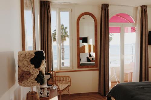 Double Room with Balcony and Sea View