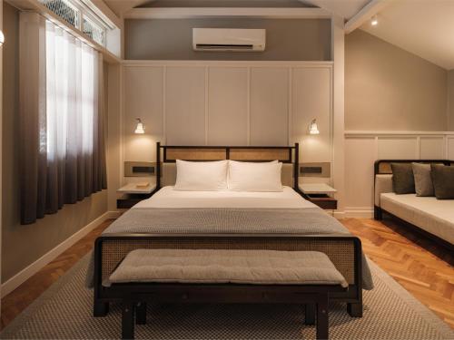 Mews Double Room