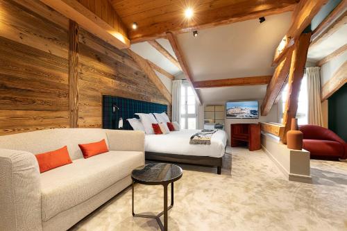 Three Bedroom Apartment
