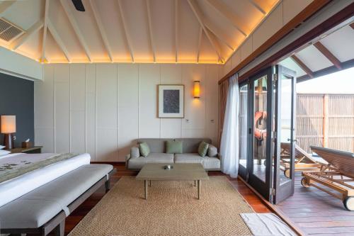 Ocean Jacuzzi Villa