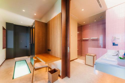 Ocean Pool Villa - Two Bedroom
