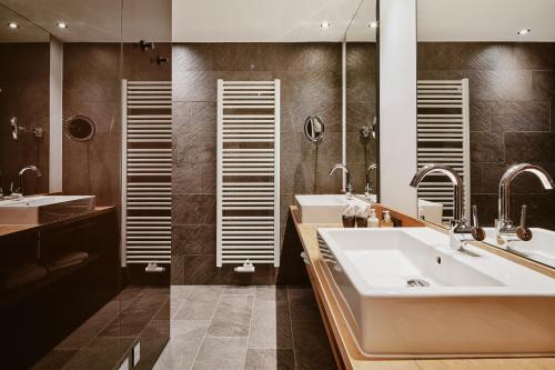 One Bedroom Suite