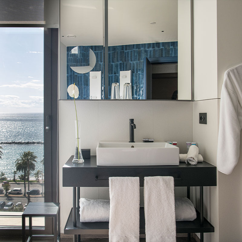 Deluxe Sea View