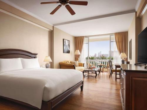 Luxury King Room