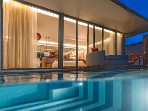 Water Pool Villa