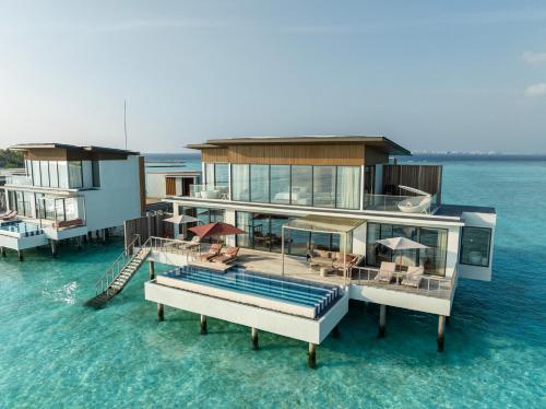 Three Bedroom Ocean Water Pool Atelier 