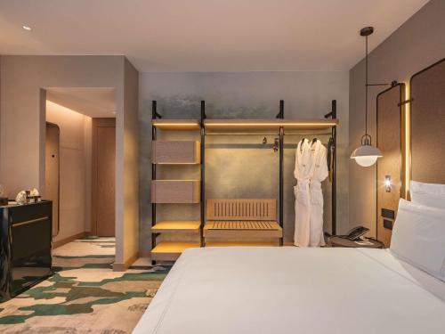 Swiss Advantage Room