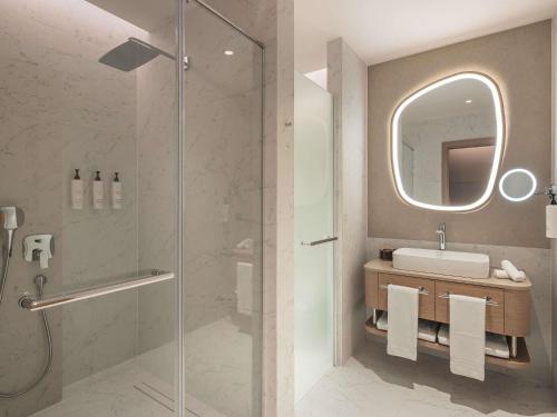 Swiss Advantage Room