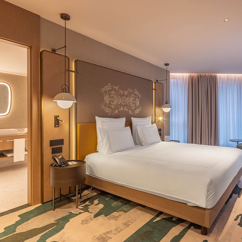 Deluxe Suite Atrium view