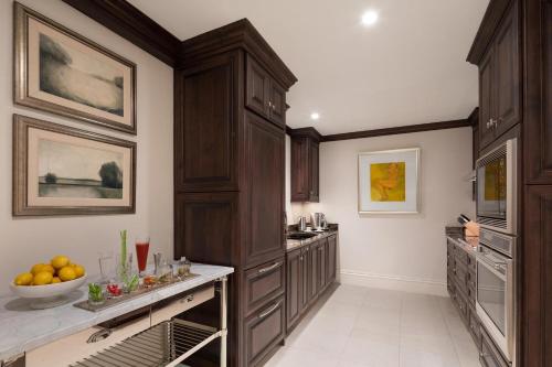 Empire Suite, Presidential Suite, City view, Balcony