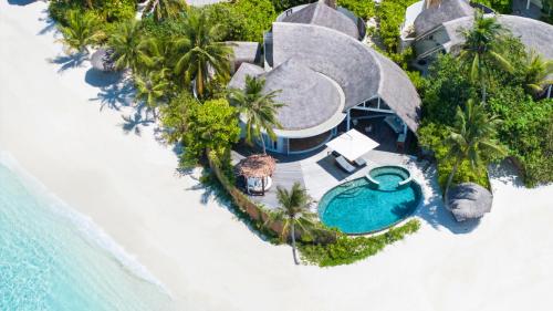 Beach Residence with Private Pool