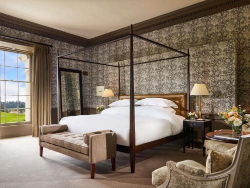 Fairmont Presidential Suite
