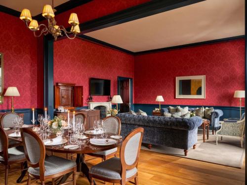 Fairmont Presidential Suite