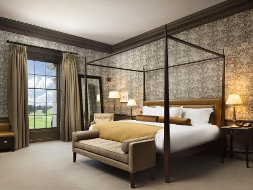 Fairmont Presidential Suite