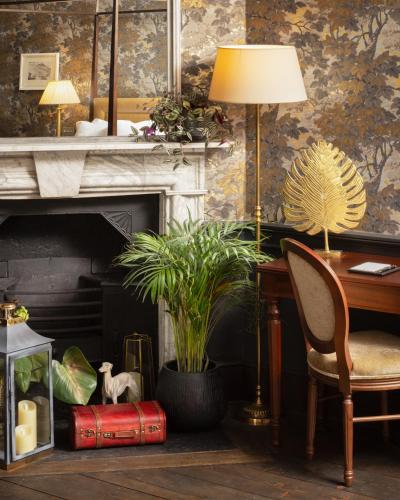 Fairmont Rose Garden Suite