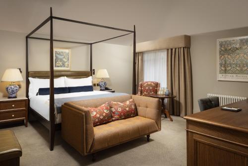 Superior Stateroom House