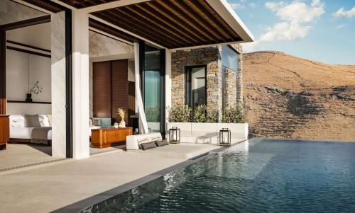 Cliff Villa with Private Pool