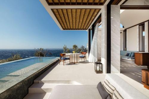 Cliff Villa Sea View with Private Pool
