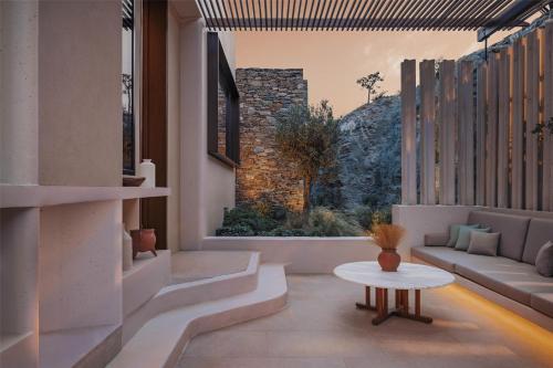 Family Bay View Villa with Private Pool