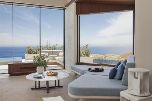 Family Bay View Villa with Private Pool