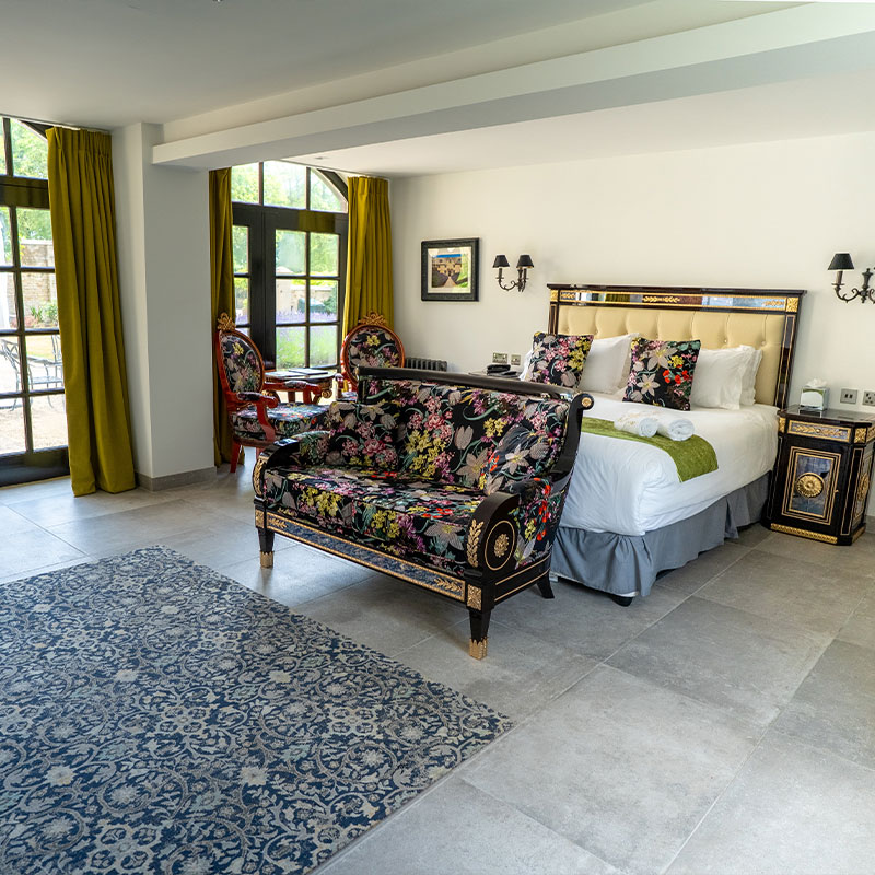 Premium Junior Suite Coach House