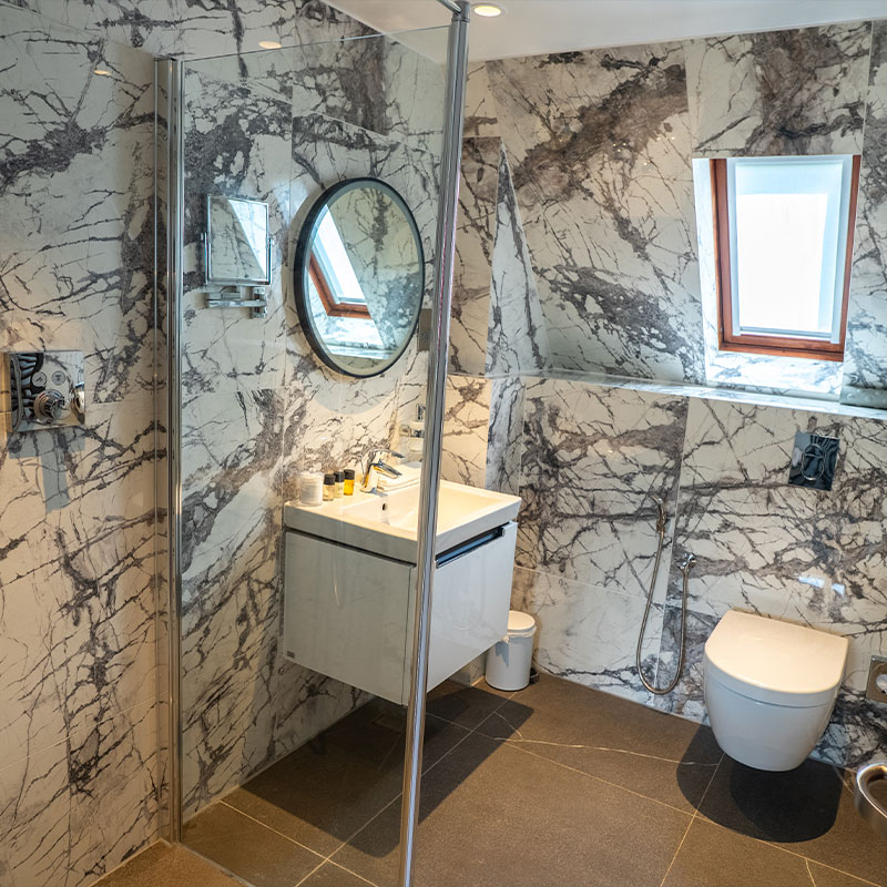 Premium Junior Suite Coach House