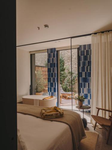 Superior Double Room with Terrace and Patio