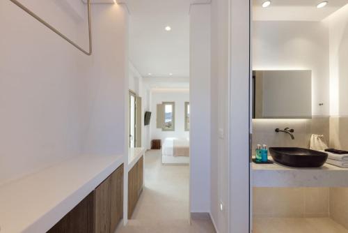 Deluxe Double Room with Sea View