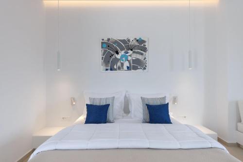 Superior Triple Room with Sea View