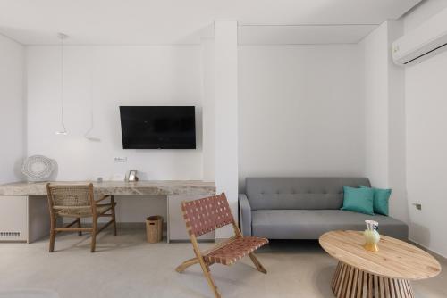 Superior Triple Room with Sea View