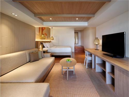 Beachfront Suites