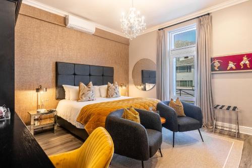 Heritage Deluxe Room with Balcony