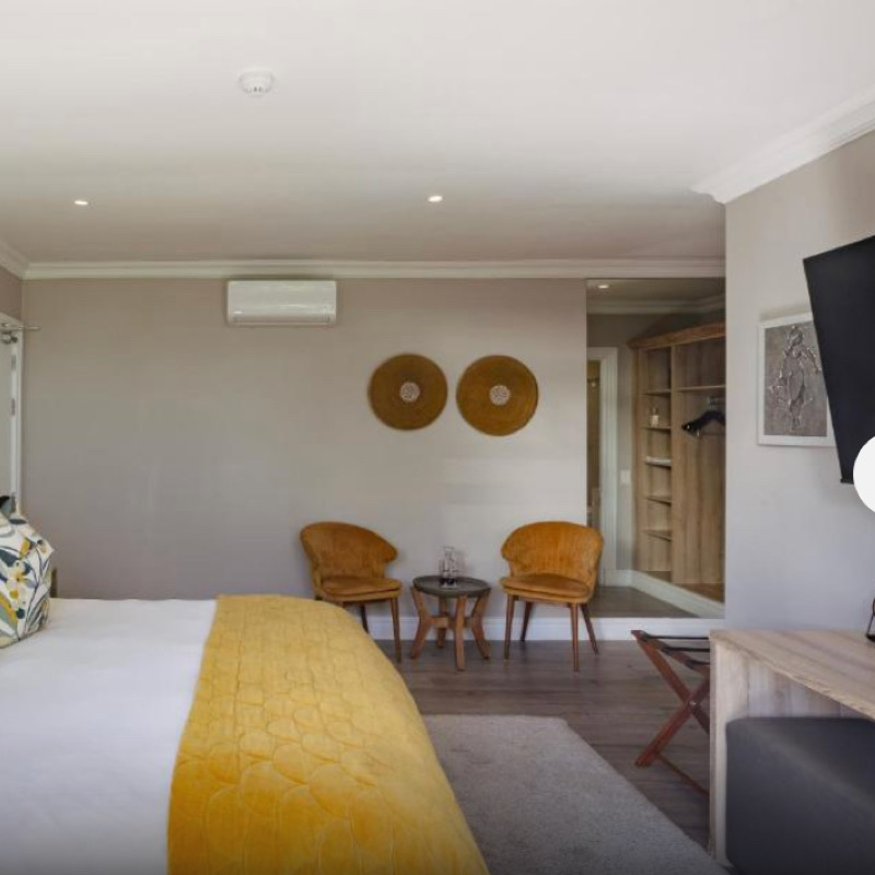 Interleading Family Suite 2